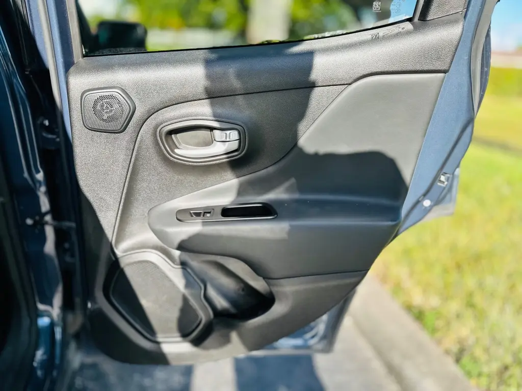 Florida Fine Cars - Used JEEP RENEGADE 2023 MIAMI LATITUDE