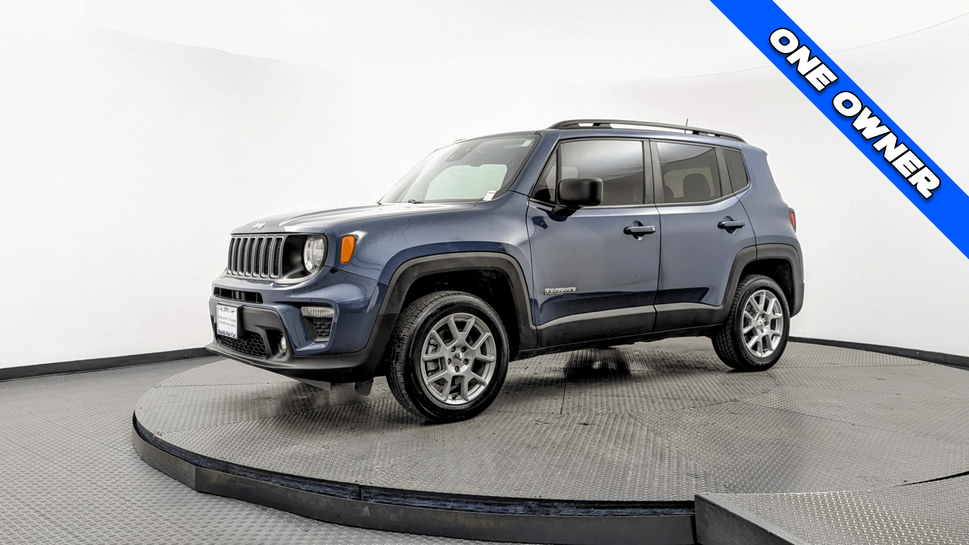 2023 Jeep Renegade Latitude's photo