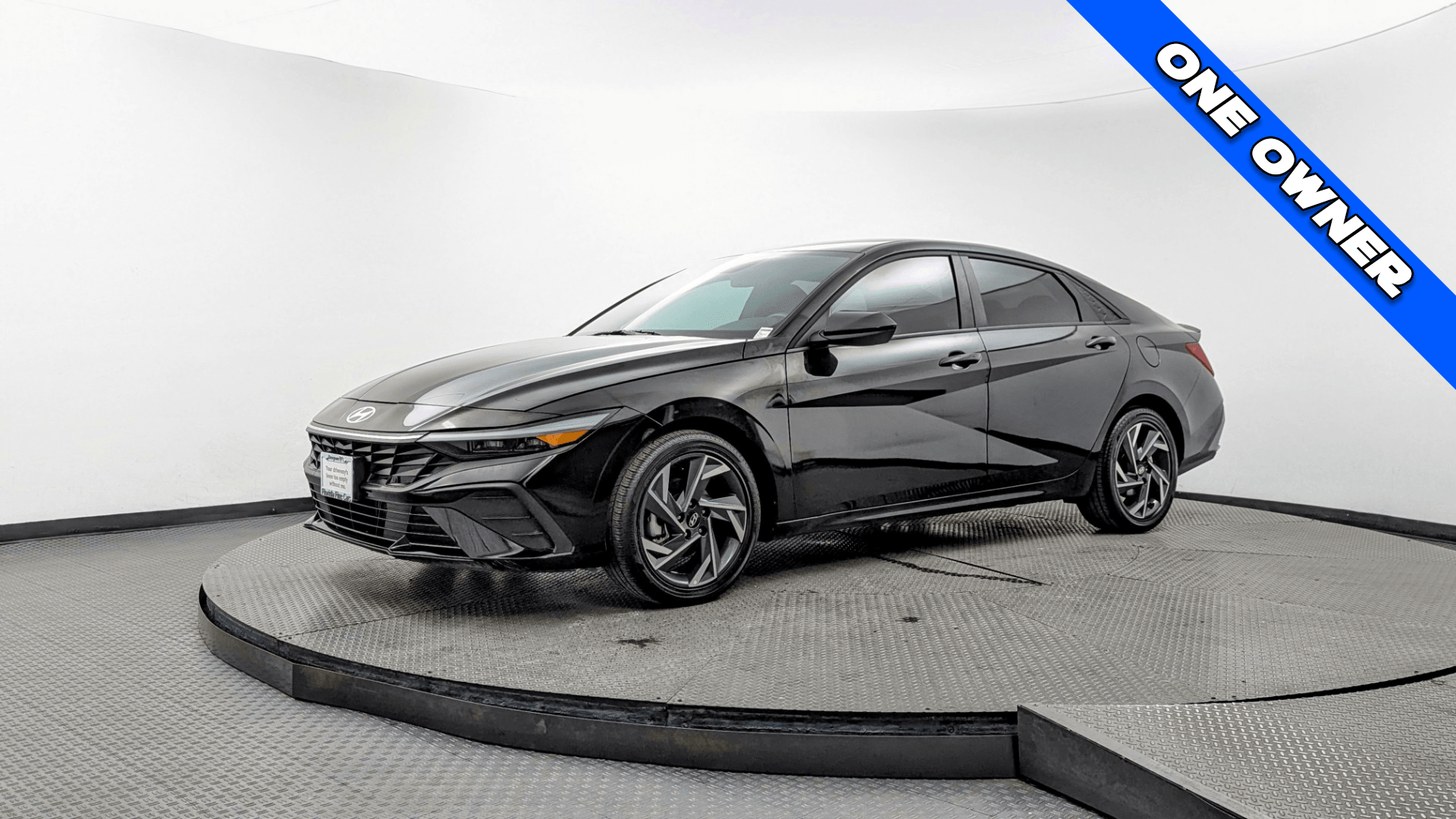 2025 Hyundai Elantra Blue's photo