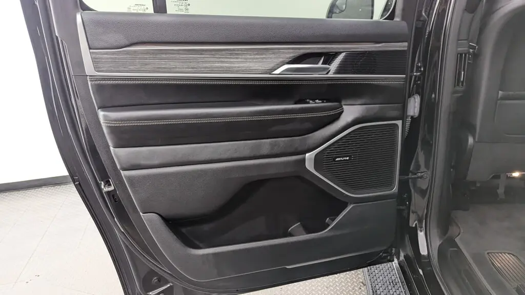 Florida Fine Cars - Used JEEP WAGONEER L 2023 MIAMI SERIES II