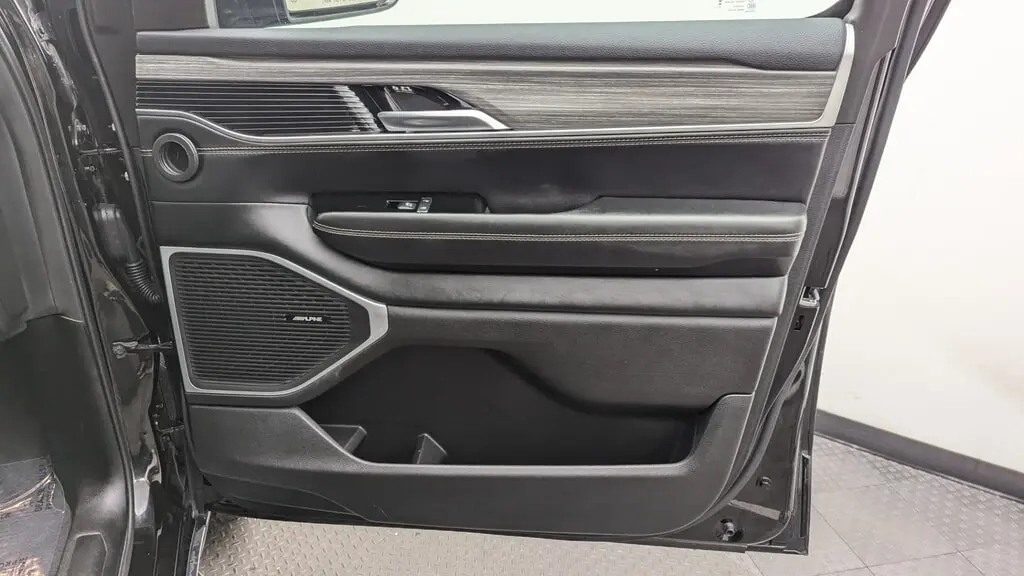 Florida Fine Cars - Used JEEP WAGONEER L 2023 MIAMI SERIES II