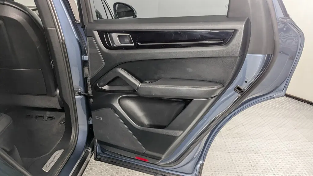 Florida Fine Cars - Used PORSCHE CAYENNE 2019 ORLANDO 