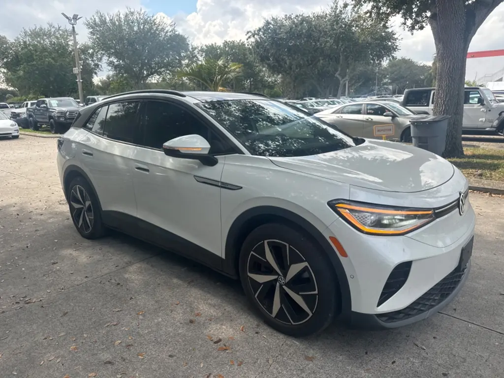 2023 Volkswagen ID.4 Pro S photo 2