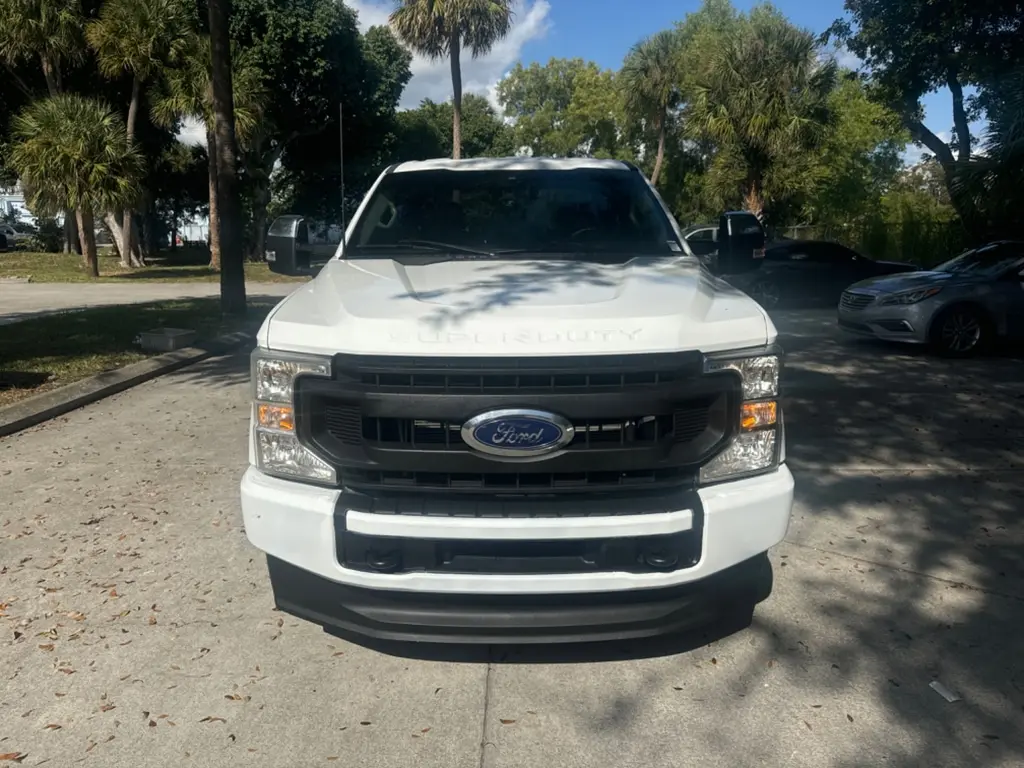2022 Ford F-250 XL photo 2