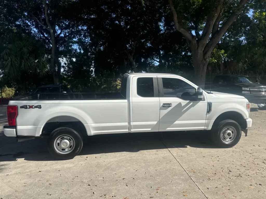 2022 Ford F-250 XL photo 4
