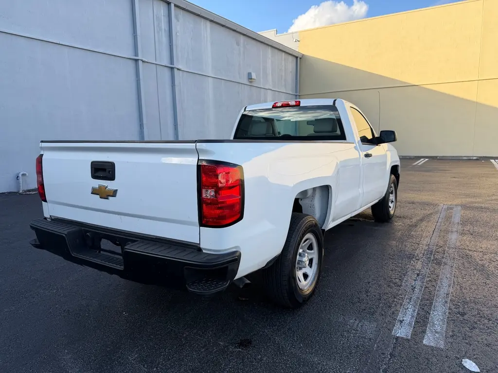 2018 Chevrolet Silverado 1500 Work Truck photo 3