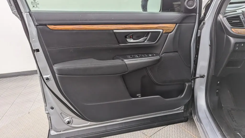 Florida Fine Cars - Used HONDA CR-V 2018 MIAMI EX