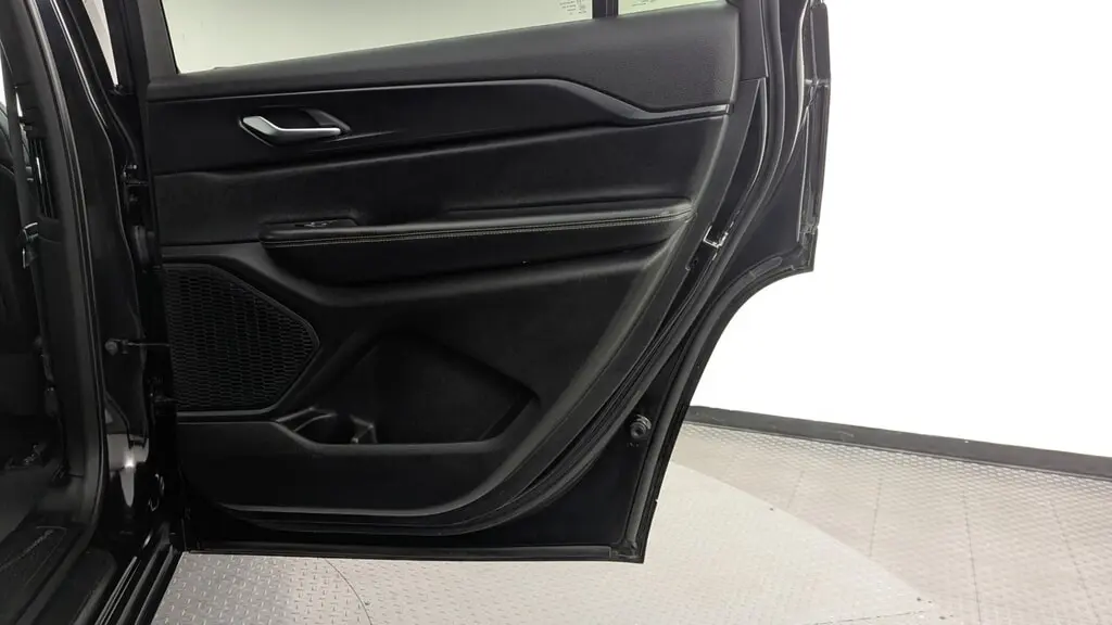 Florida Fine Cars - Used JEEP GRAND CHEROKEE L 2023 WEST PALM ALTITUDE