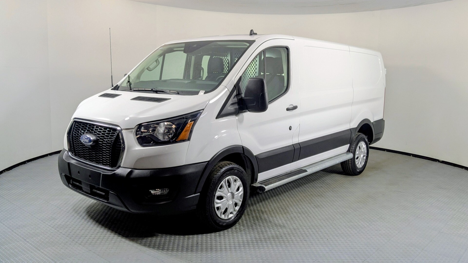 2024 Ford Transit Van Base's photo