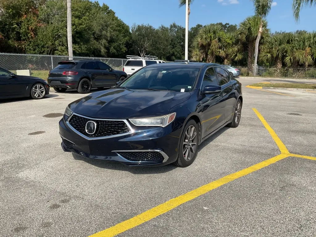 2019 Acura TLX photo 2