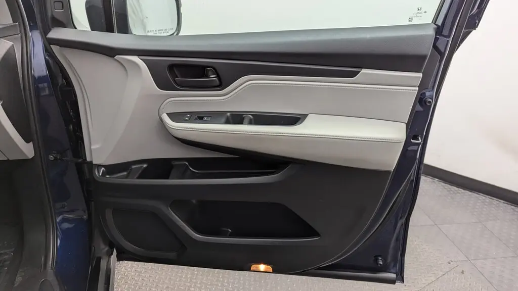 Florida Fine Cars - Used HONDA ODYSSEY 2023 MIAMI EX