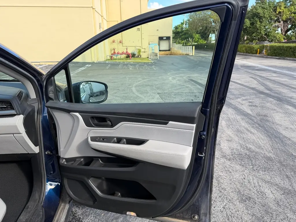 Florida Fine Cars - Used HONDA ODYSSEY 2023 MIAMI EX