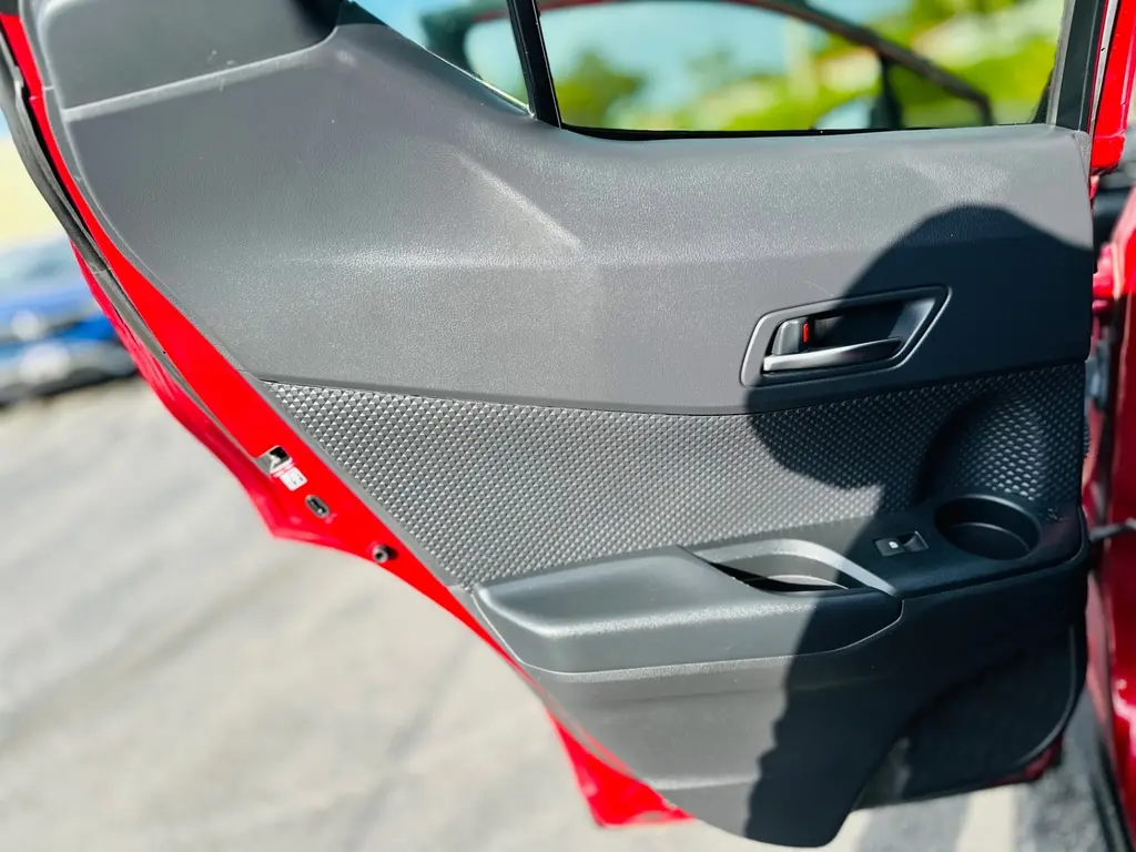 Florida Fine Cars - Used TOYOTA C-HR 2019 ORLANDO XLE