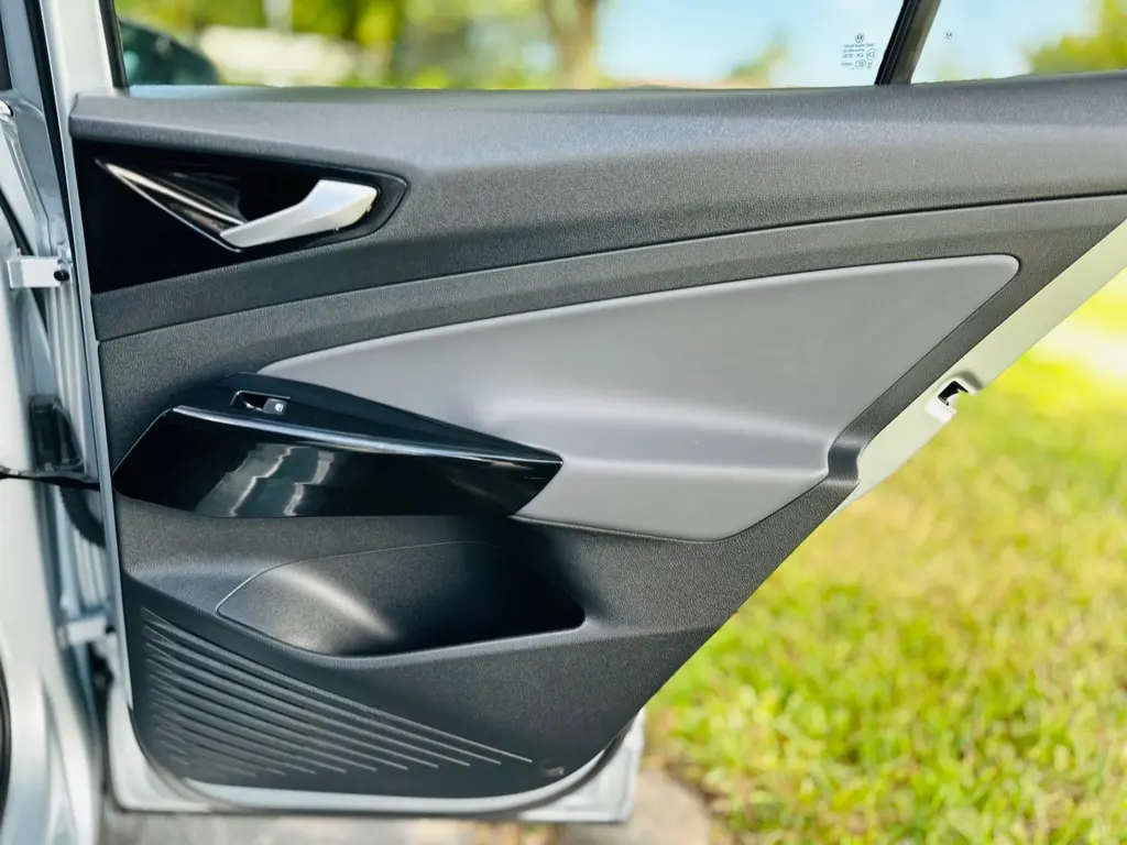 Florida Fine Cars - Used VOLKSWAGEN ID.4 2021 MIAMI PRO