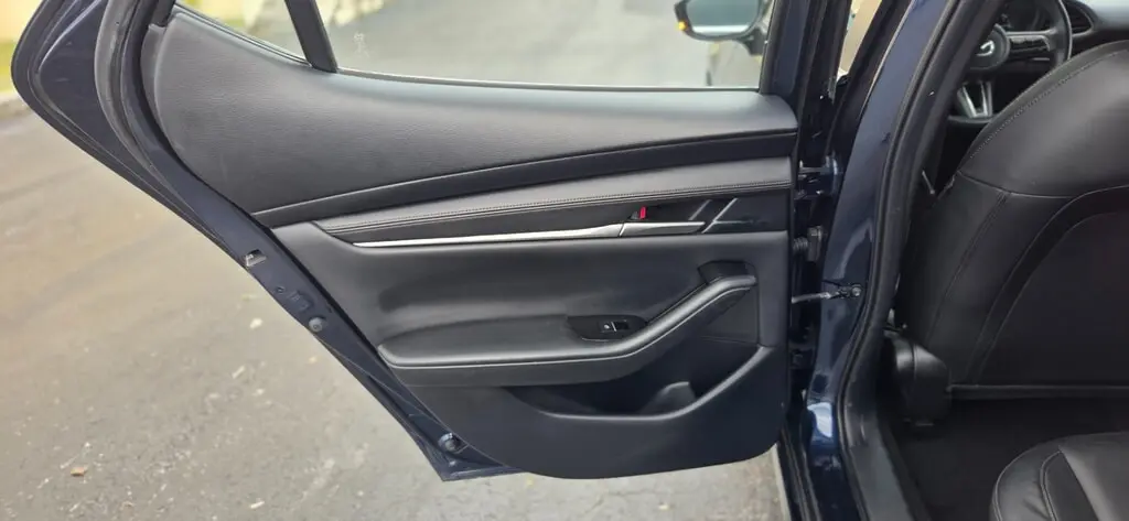 Florida Fine Cars - Used MAZDA MAZDA3 HATCHBACK 2024 WEST PALM 2.5 S SELECT SPORT