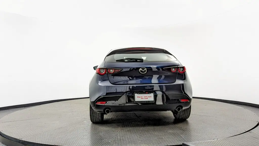 2024 Mazda Mazda3 Hatchback 2.5 Select Sport photo 4