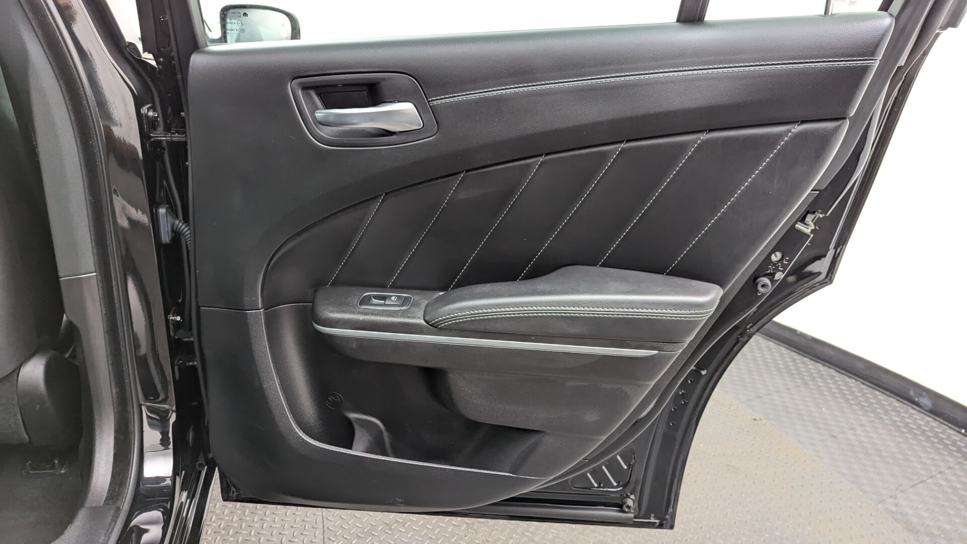 used vehicle - SEDAN DODGE CHARGER 2022