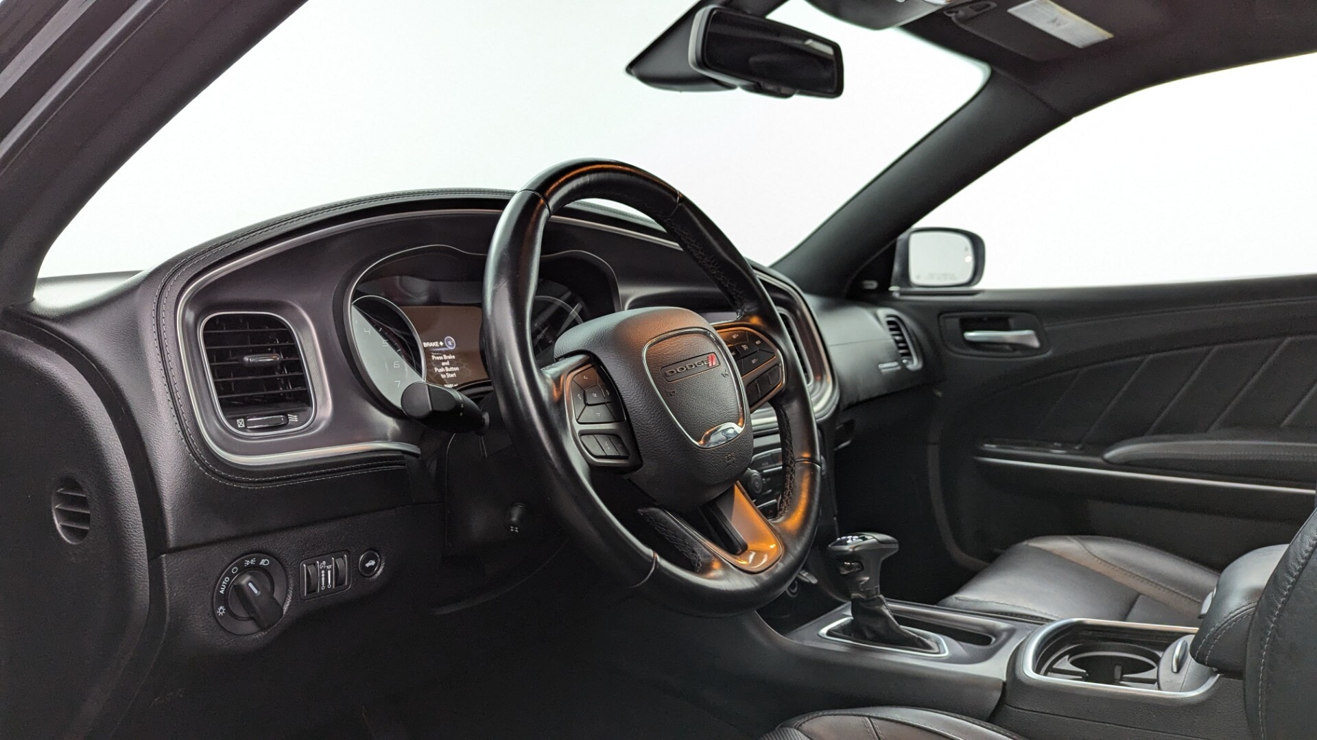 used vehicle - SEDAN DODGE CHARGER 2022