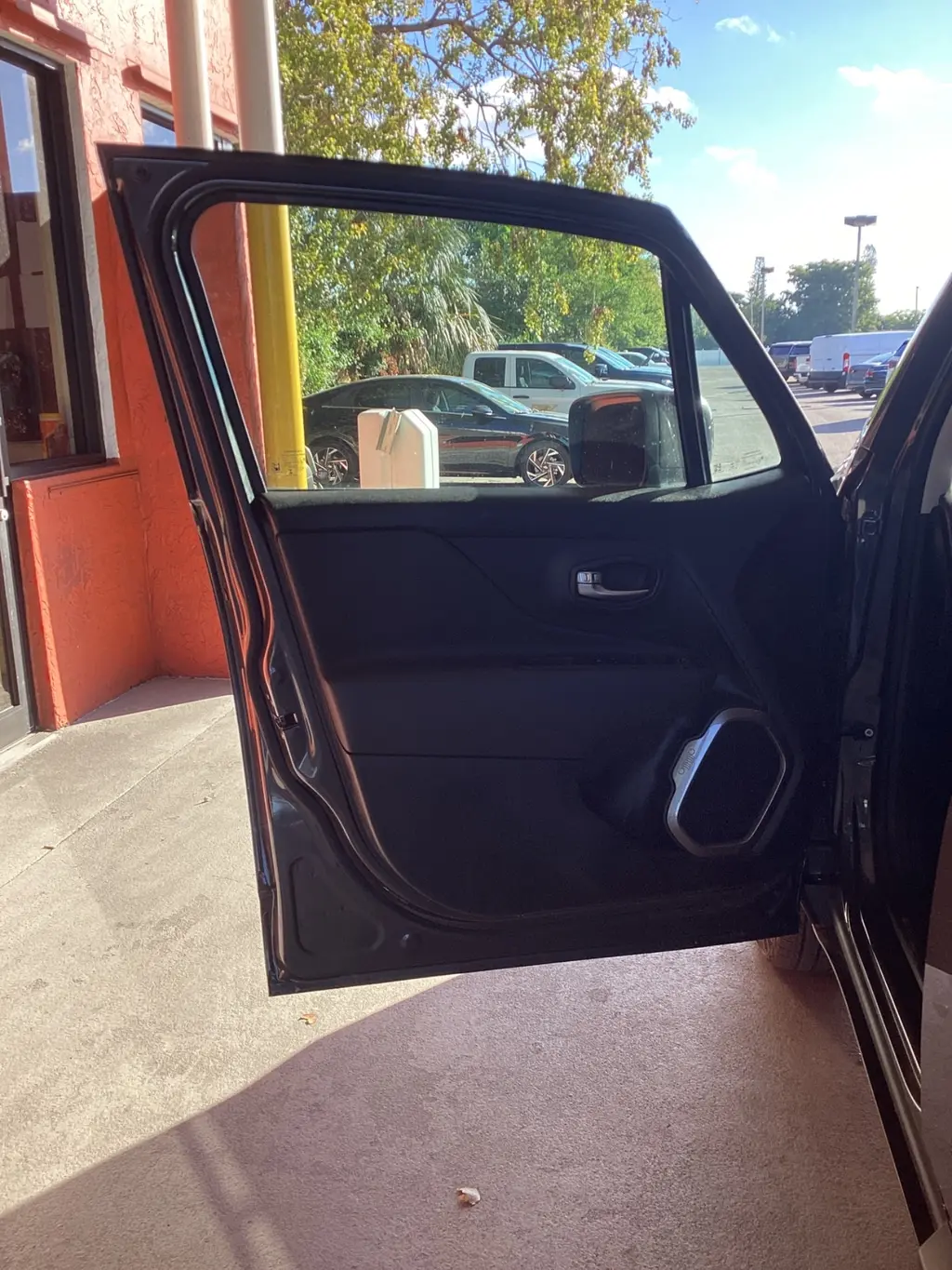 Florida Fine Cars - Used JEEP RENEGADE 2022 MIAMI LATITUDE