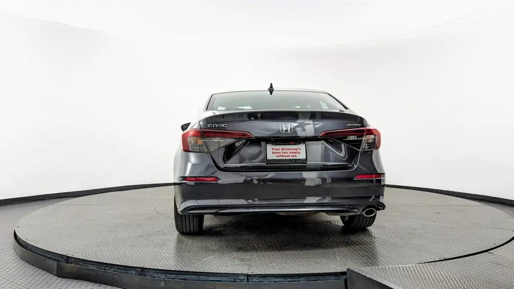 2025 Honda Civic Sport photo 3