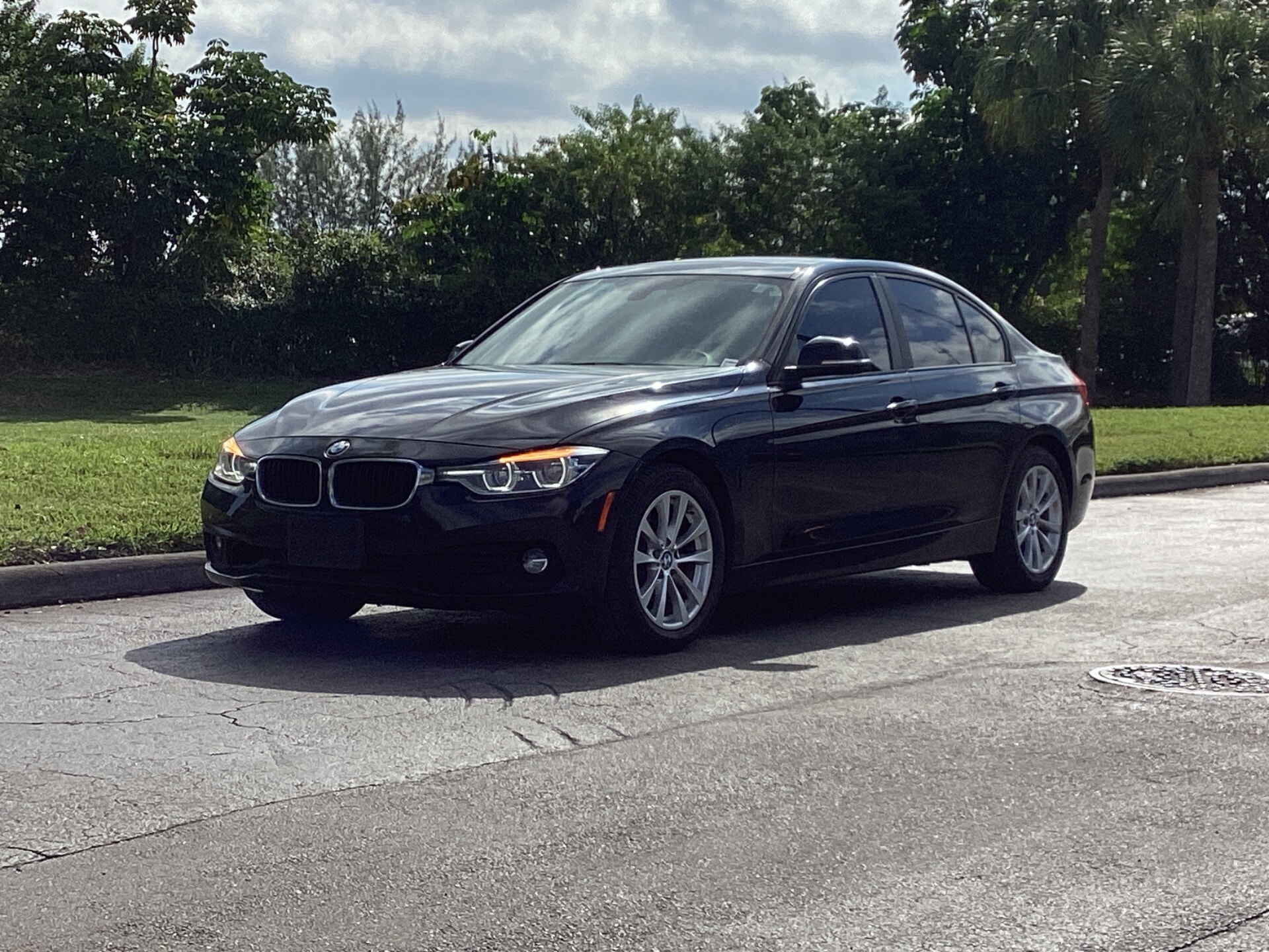 2018 BMW 3 Series 320i