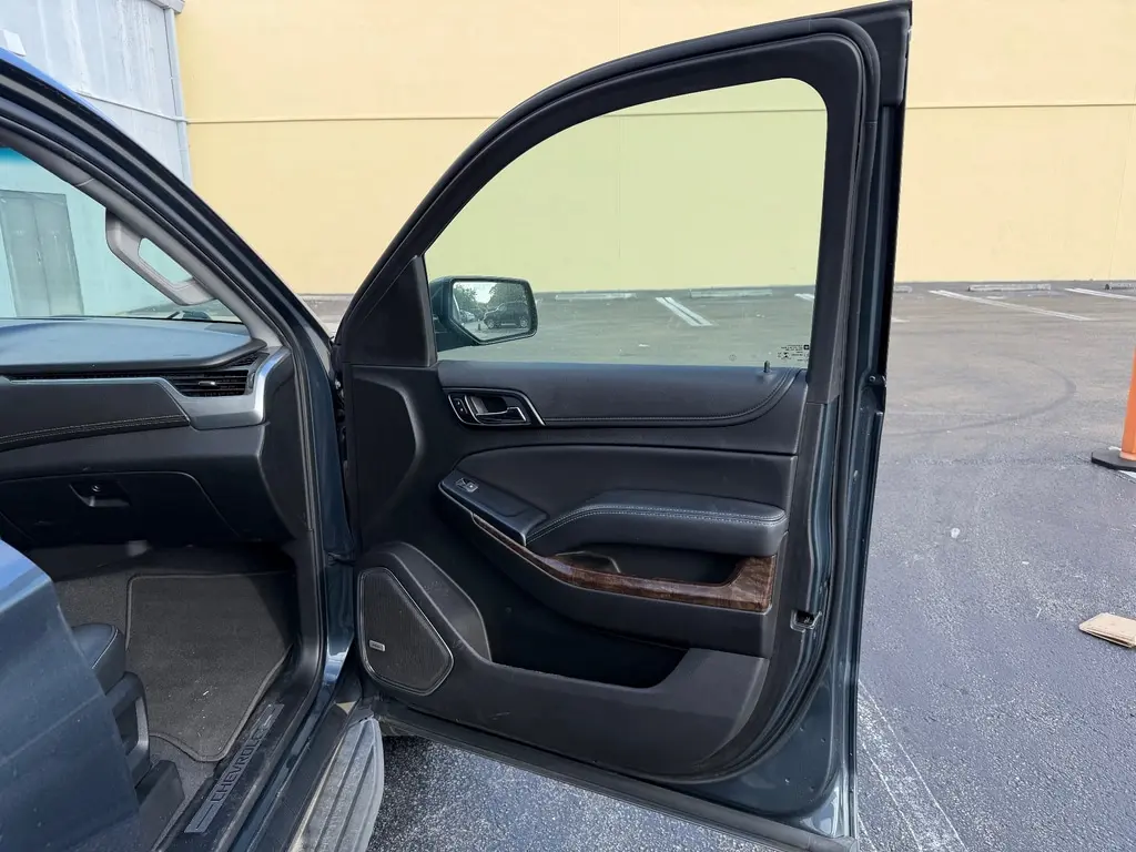 Florida Fine Cars - Used CHEVROLET SUBURBAN 2020 MARGATE LT