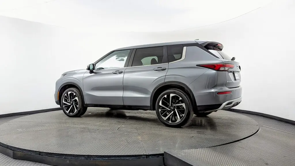 Florida Fine Cars - Used MITSUBISHI OUTLANDER 2024 MARGATE SE