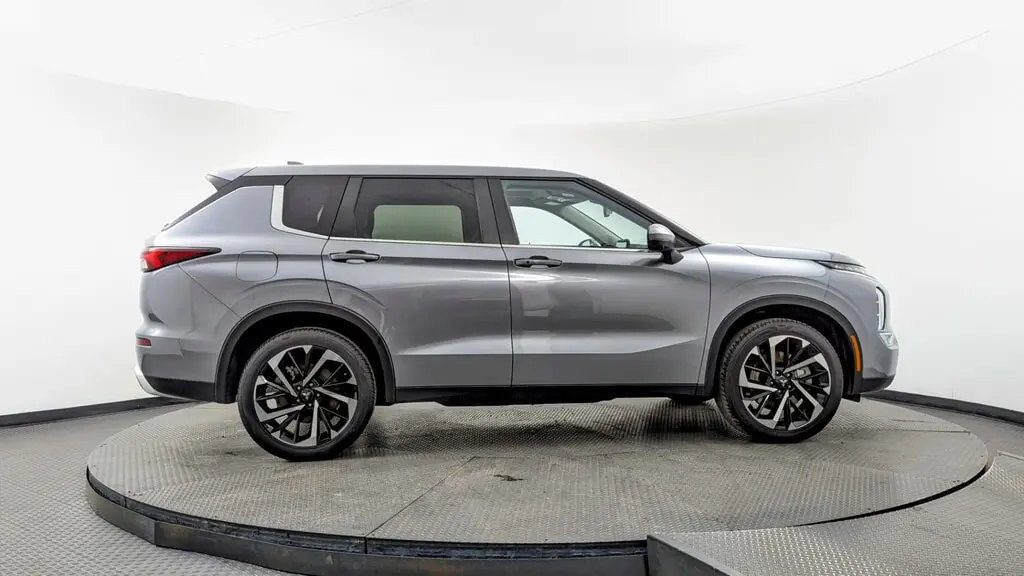 Florida Fine Cars - Used MITSUBISHI OUTLANDER 2024 MARGATE SE