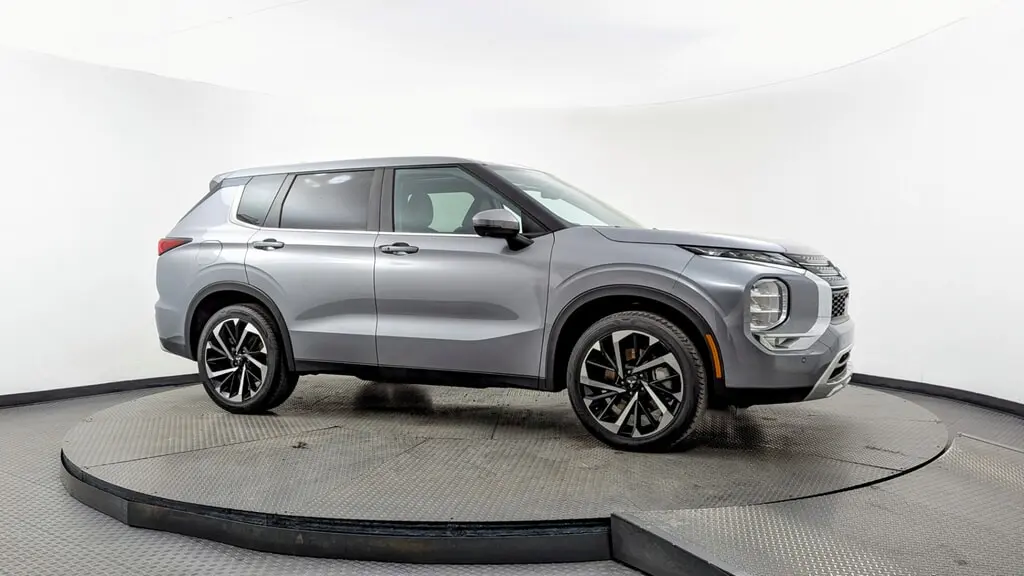 Florida Fine Cars - Used MITSUBISHI OUTLANDER 2024 MARGATE SE