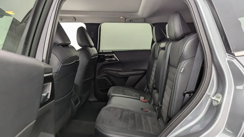 Florida Fine Cars - Used MITSUBISHI OUTLANDER 2024 MARGATE SE