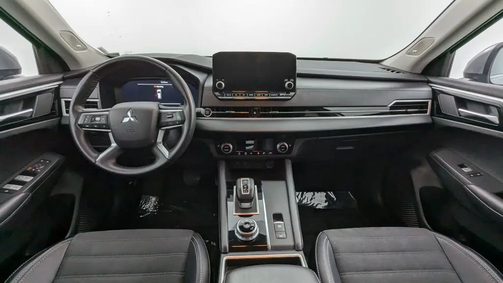 Florida Fine Cars - Used MITSUBISHI OUTLANDER 2024 MARGATE SE