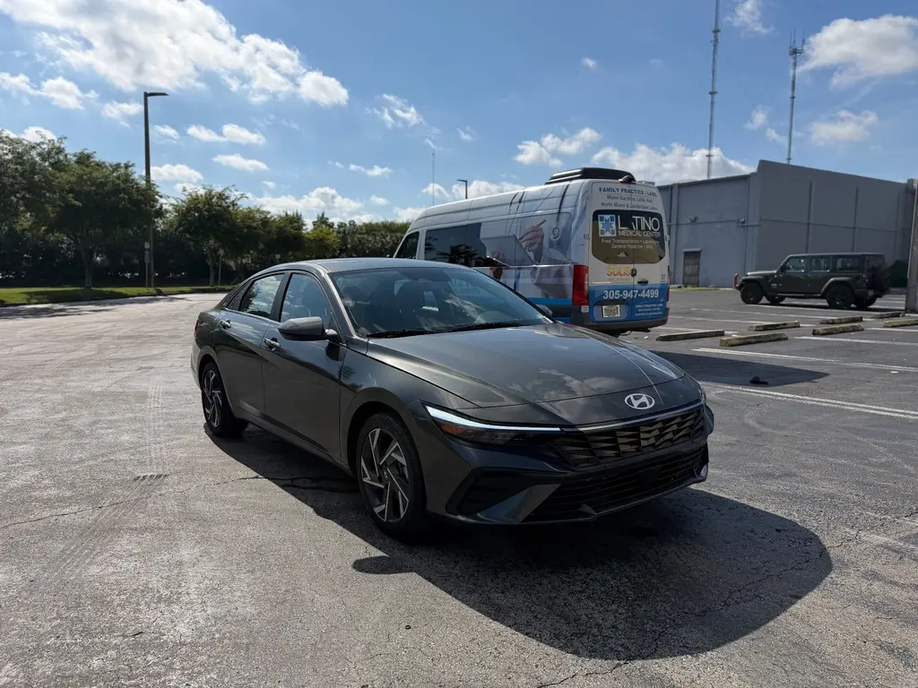 Florida Fine Cars - Used HYUNDAI ELANTRA 2025 MIAMI SEL CONVENIENCE