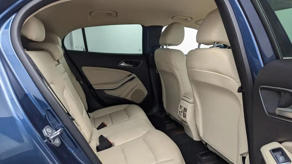 Florida Fine Cars - Used MERCEDES-BENZ GLA 2019 MIAMI GLA 250