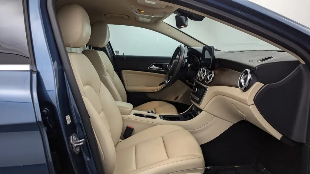 Florida Fine Cars - Used MERCEDES-BENZ GLA 2019 MIAMI GLA 250