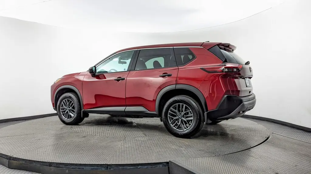 2023 Nissan Rogue S photo 3