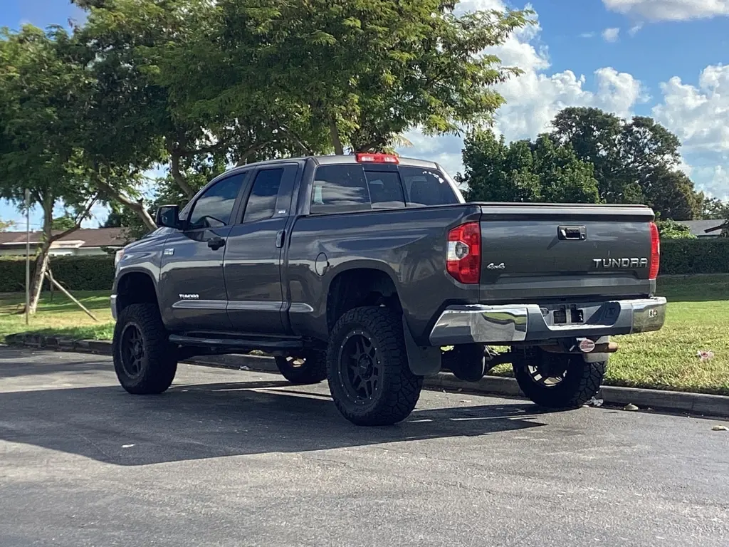 Florida Fine Cars - Used TOYOTA TUNDRA 4WD 2014 MIAMI SR5