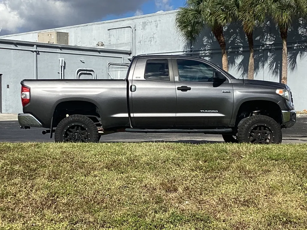 Florida Fine Cars - Used TOYOTA TUNDRA 4WD 2014 MIAMI SR5