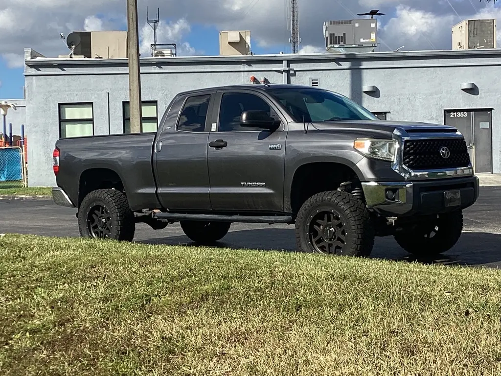 Florida Fine Cars - Used TOYOTA TUNDRA 4WD 2014 MIAMI SR5