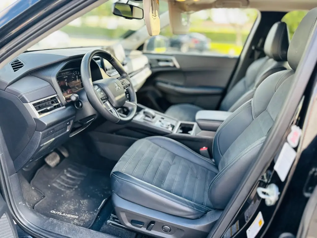 Florida Fine Cars - Used MITSUBISHI OUTLANDER 2024 MIAMI SE