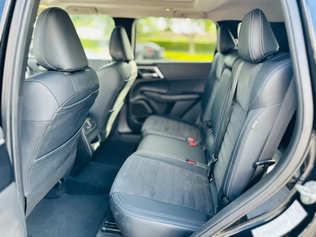 Florida Fine Cars - Used MITSUBISHI OUTLANDER 2024 MIAMI SE