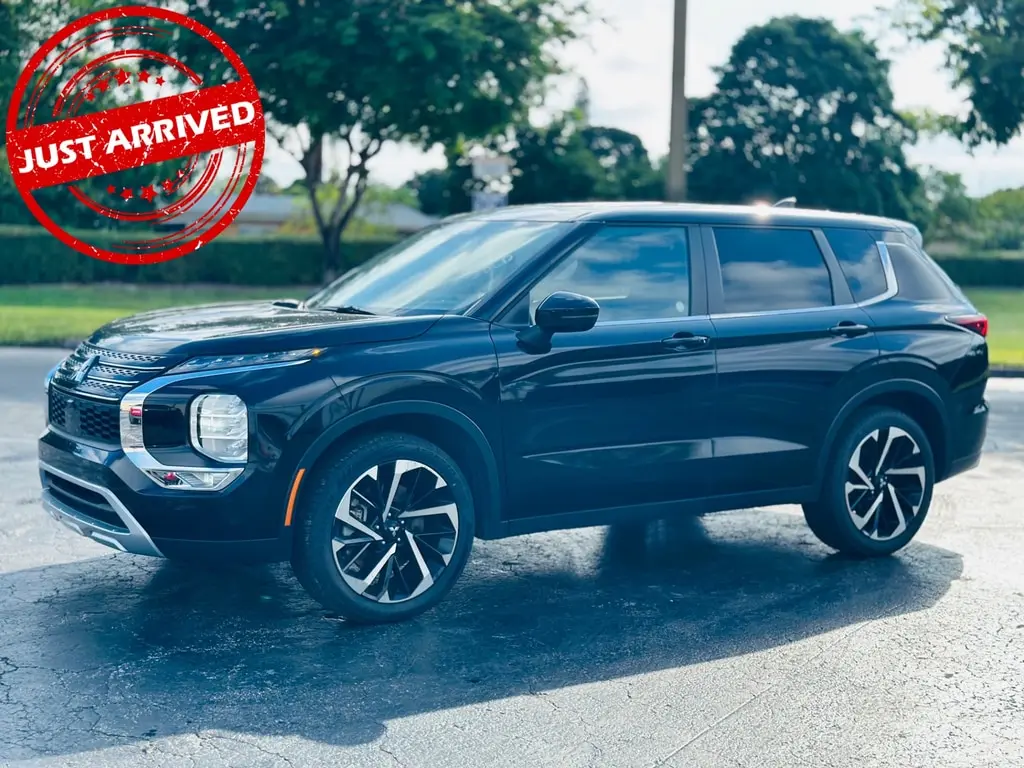 Florida Fine Cars - Used MITSUBISHI OUTLANDER 2024 MIAMI SE
