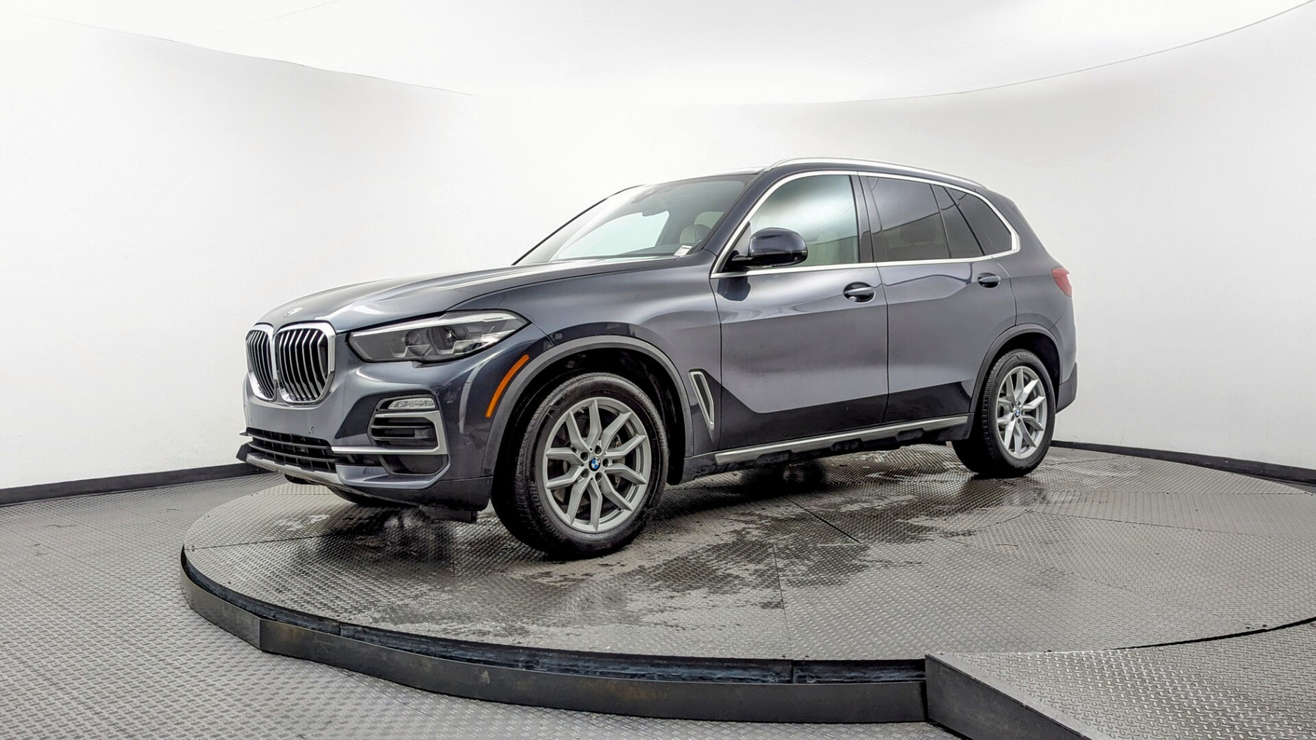 2019 BMW X5 40i's photo