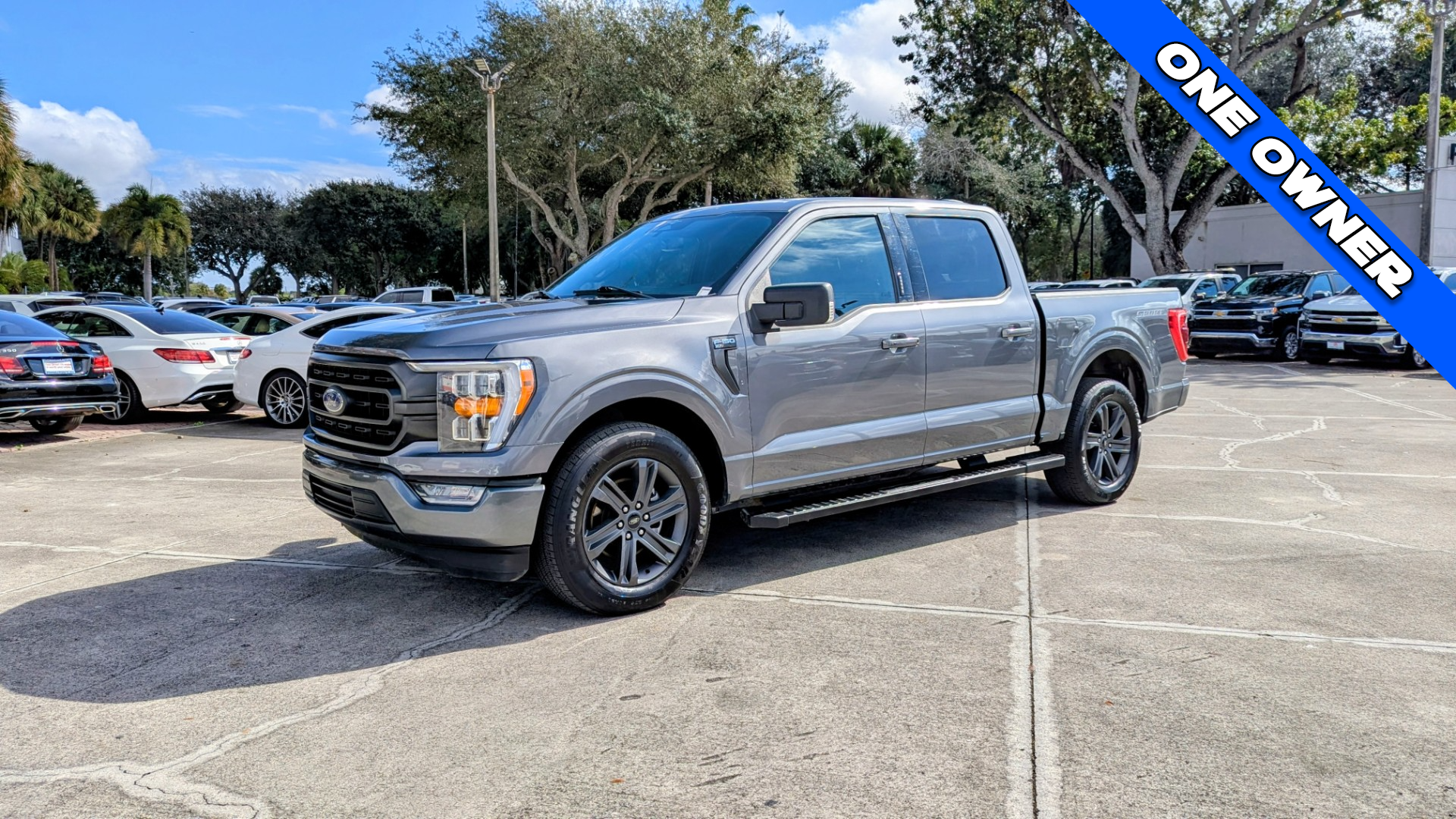 2023 Ford F-150 XLT's photo