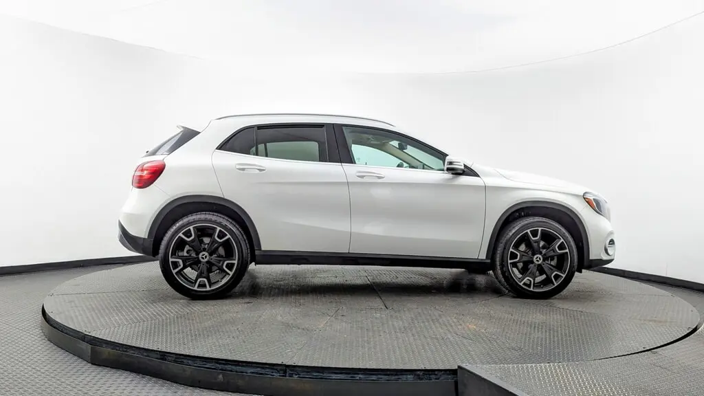Florida Fine Cars - Used MERCEDES-BENZ GLA 2019 MIAMI GLA 250