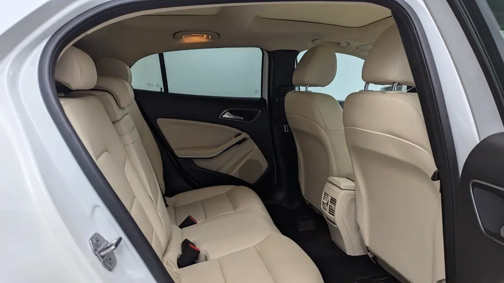 Florida Fine Cars - Used MERCEDES-BENZ GLA 2019 MIAMI GLA 250