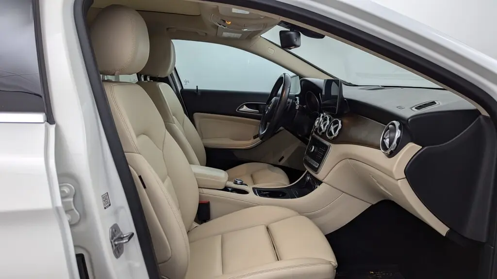 Florida Fine Cars - Used MERCEDES-BENZ GLA 2019 MIAMI GLA 250