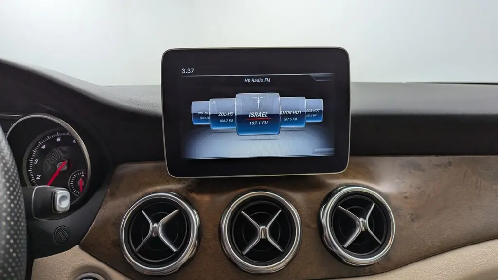 Florida Fine Cars - Used MERCEDES-BENZ GLA 2019 MIAMI GLA 250