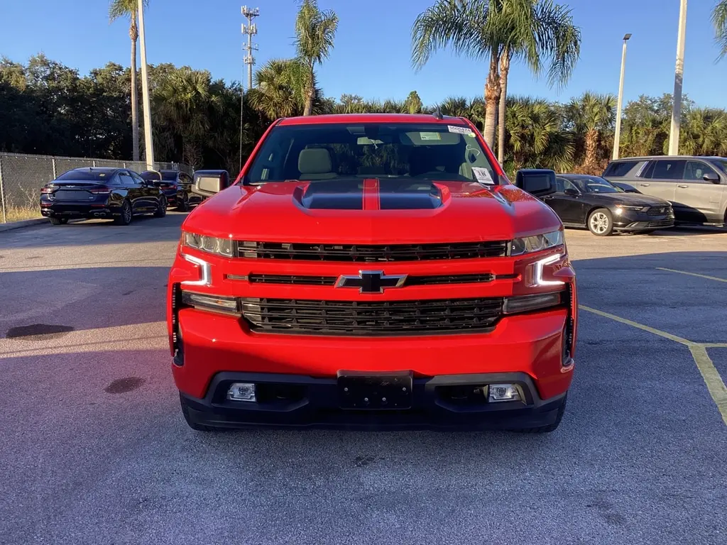 2021 Chevrolet Silverado 1500 RST photo 2