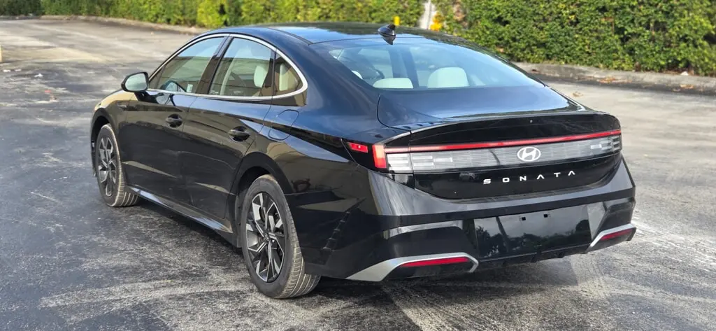 Florida Fine Cars - Used HYUNDAI SONATA 2024 MARGATE SEL