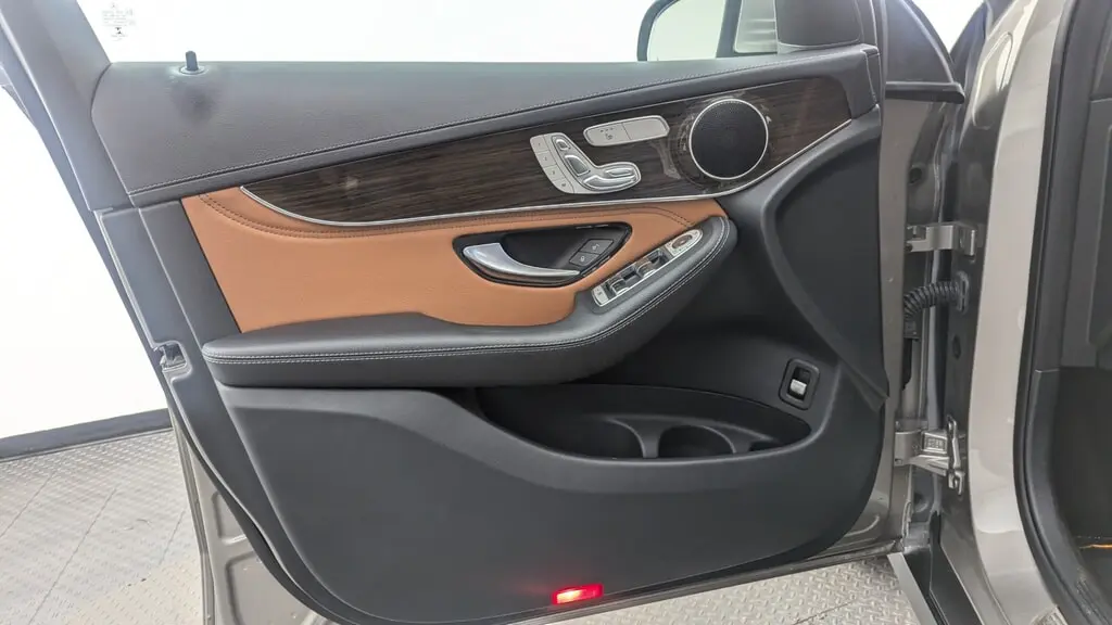 Florida Fine Cars - Used MERCEDES-BENZ GLC 2019 MIAMI GLC 300